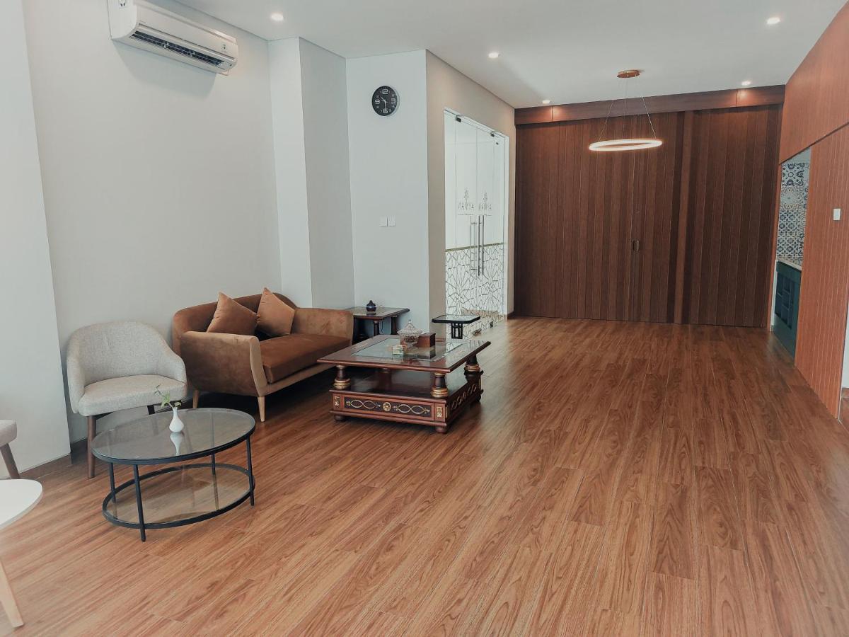 Ayman Syariah Hotel スラバヤ エクステリア 写真
